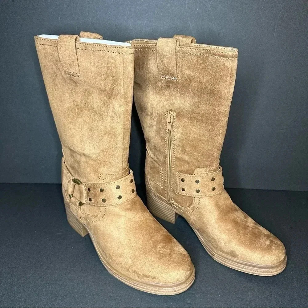 Zodiac Jolie Moto Boot. Size 7.5. Color Latte
